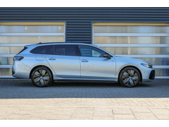 Volkswagen Passat Variant 1.5 eHybrid 272pk DSG R-Line Edition - Afbeelding 3