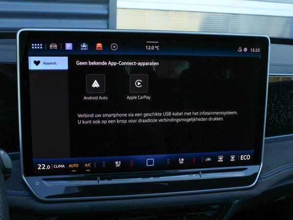Apple Carplay/Android Auto Apple Carplay/Android Auto