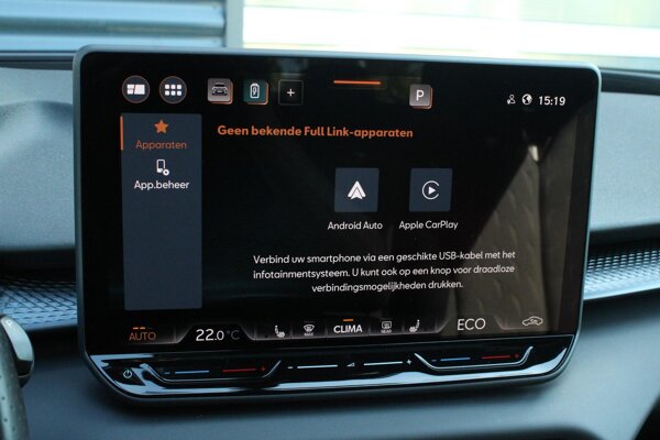 Apple Carplay/Android Auto