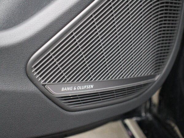 Bang & Olufsen soundsystem