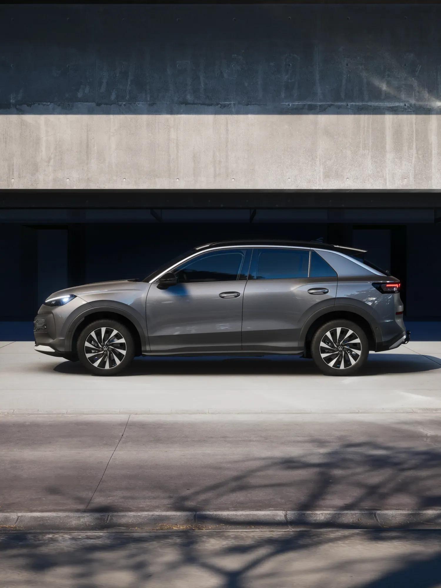 Volkswagen T-Roc 1.5 eTsi 115pk DSG Life First Edition - Afbeelding 3