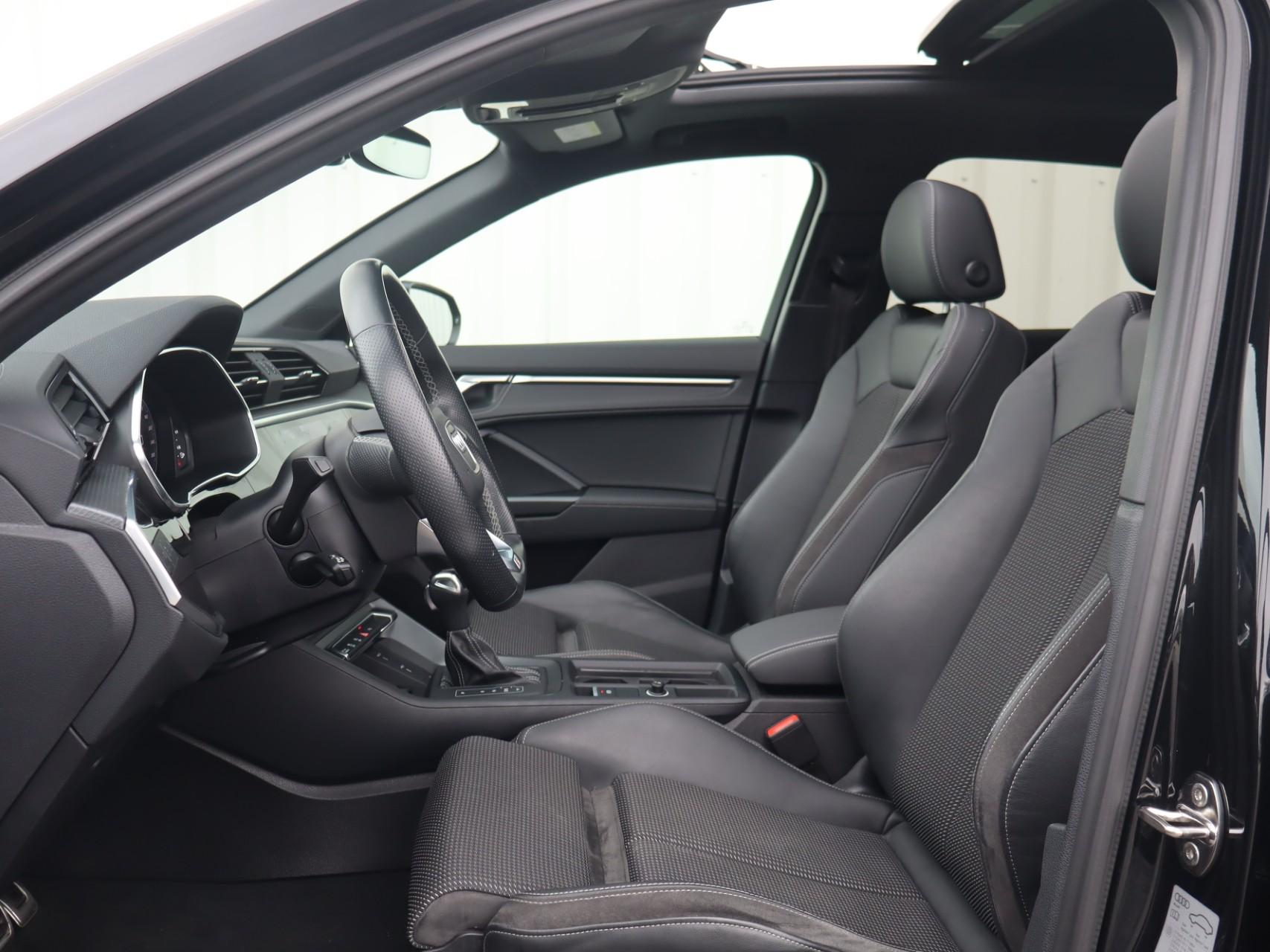 Audi Q3 35 TFSI 150pk S-tronic S edition - Afbeelding 4