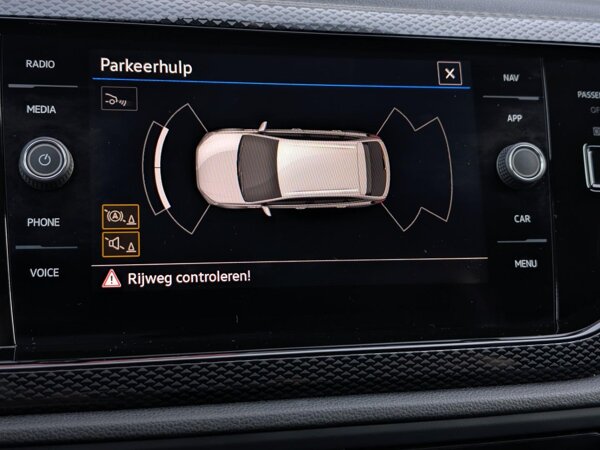 parkeersensor voor en achter parkeersensor voor en achter