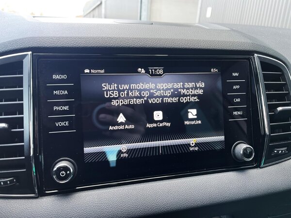 Apple Carplay/Android Auto