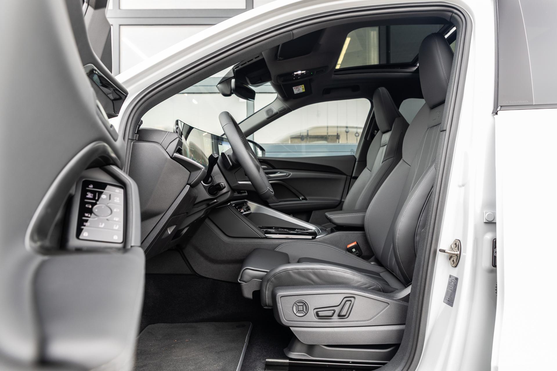 Audi Q5 Sportback 2.0 TFSI e-hybrid quattro S Edition Competition - Afbeelding 4
