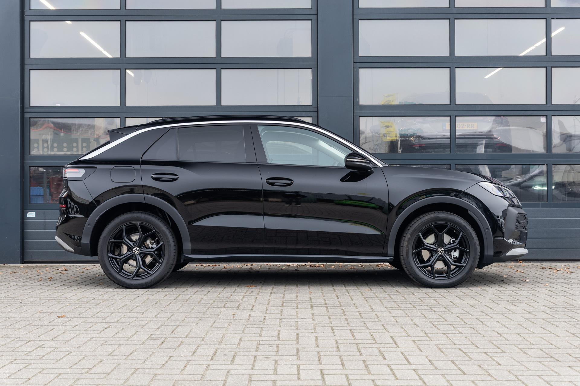 Volkswagen T-Roc 1.5 eTSI 116pk DSG Life First Edition - Afbeelding 3