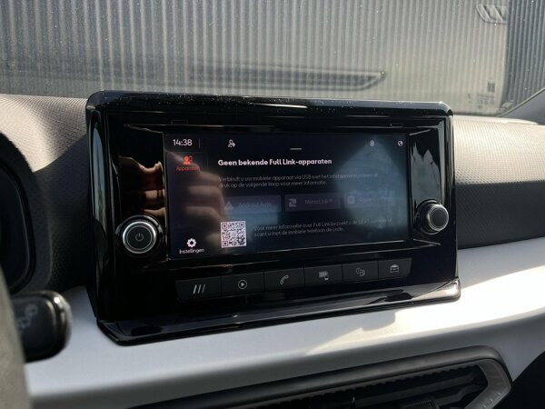 Apple Carplay/Android Auto