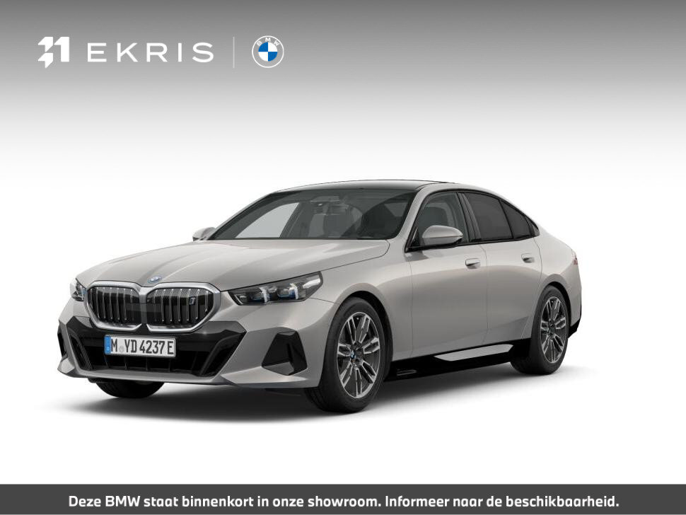 BMW i5 eDrive40