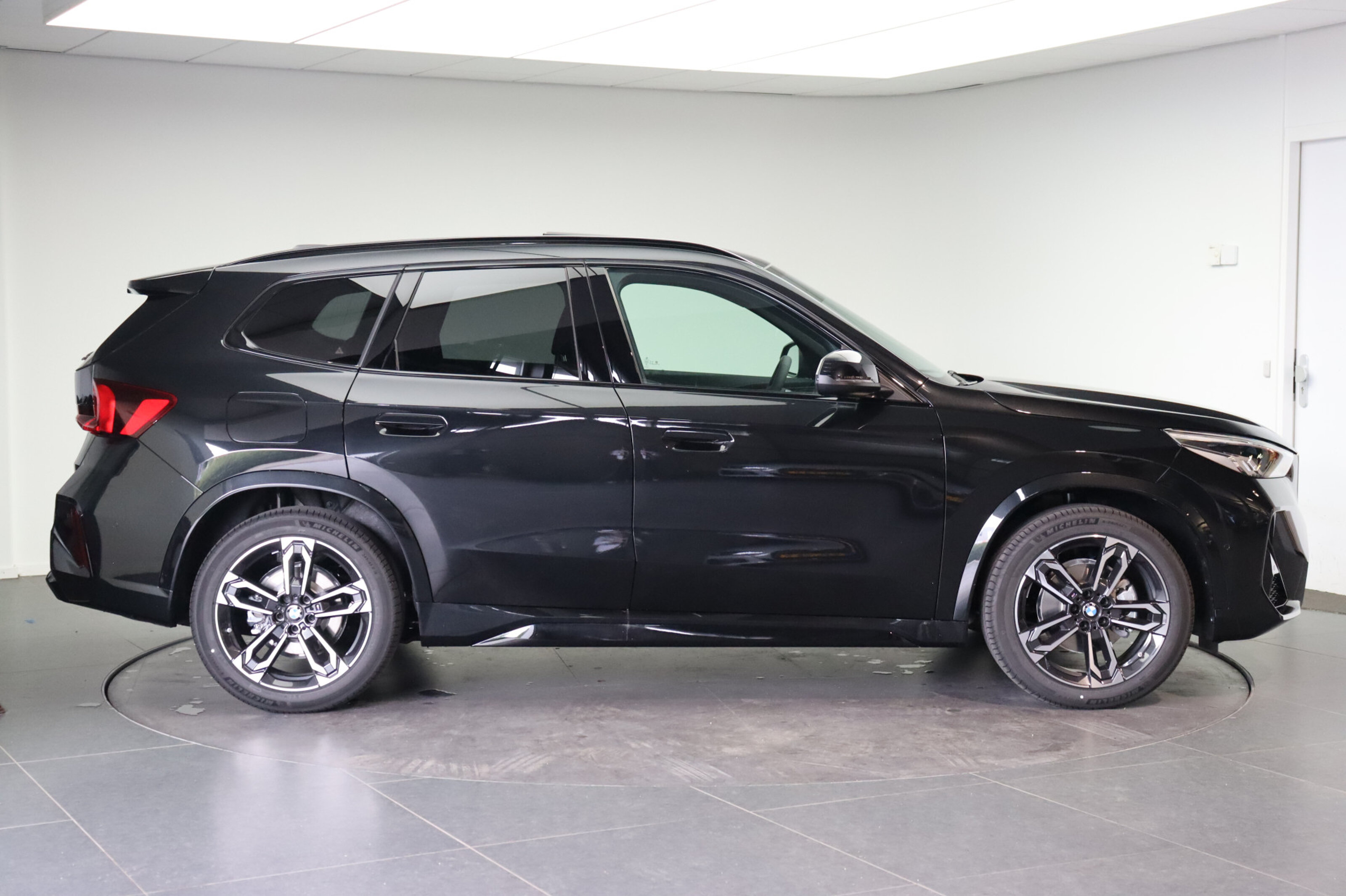 BMW iX1 eDrive20 M Sport