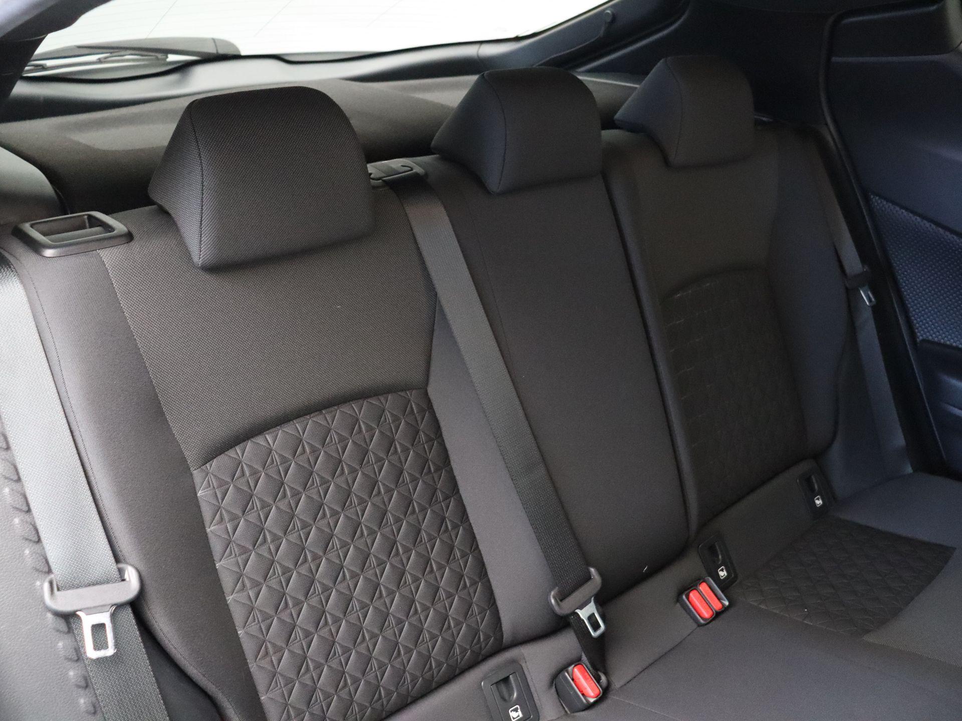 Toyota C-HR 2.0 Hybrid First Edition - Afbeelding 10