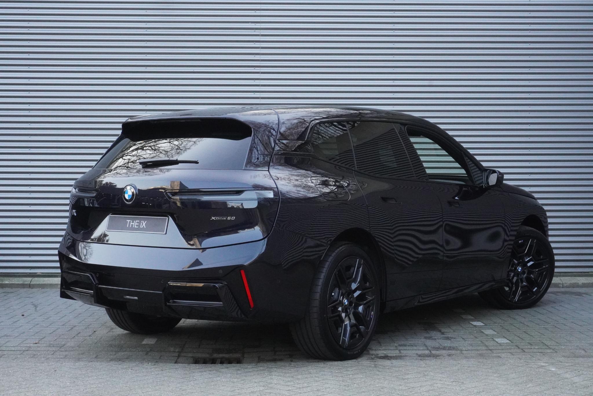 BMW iX xDrive60 - Afbeelding 4