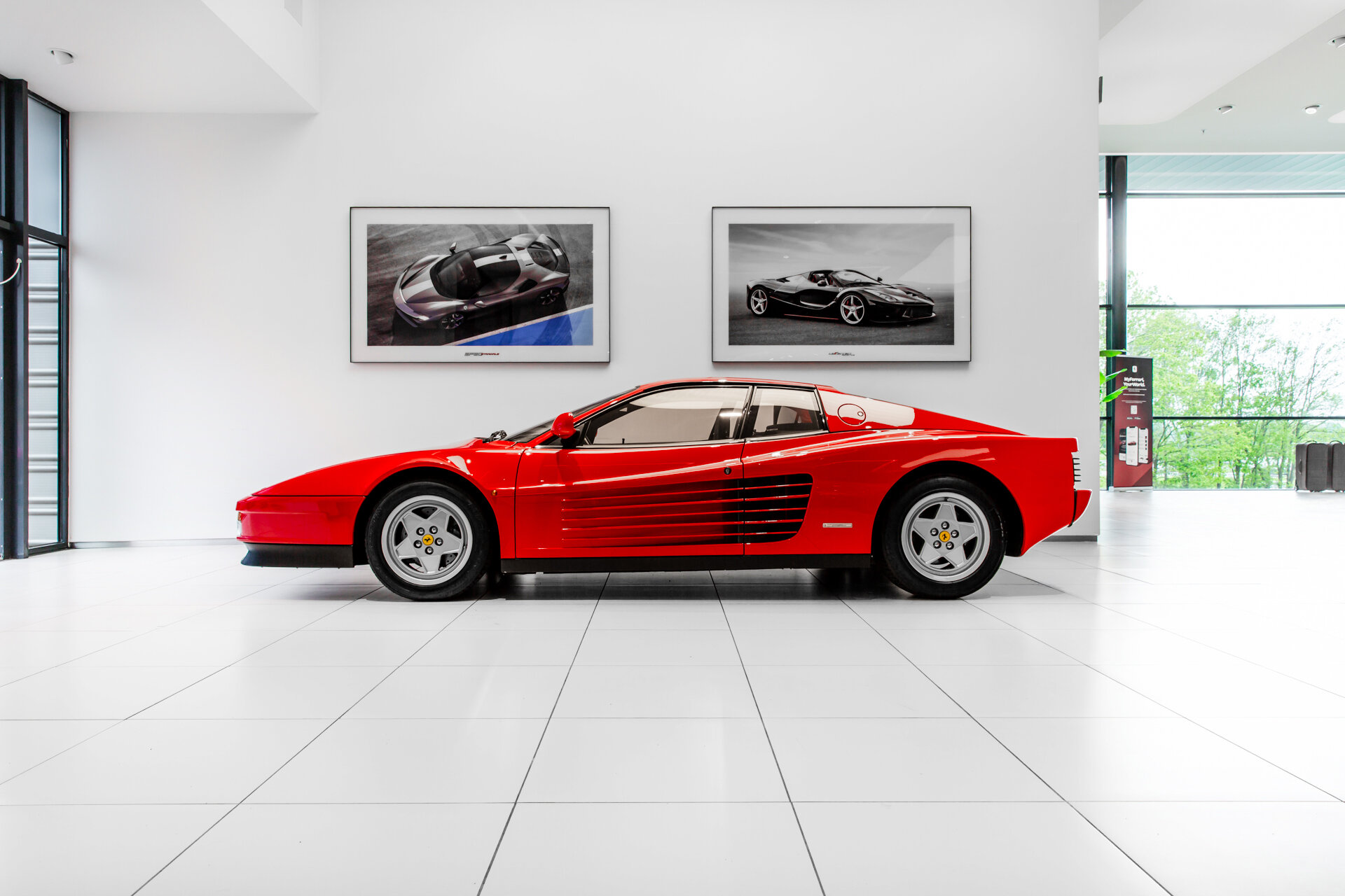 Ferrari Testarossa ~Ferrari Munsterhuis~