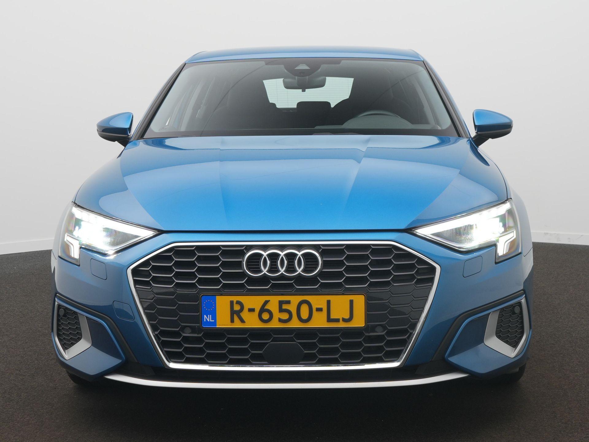 Audi A3 Sportback 30 TFSI Advanced edition - Afbeelding 2