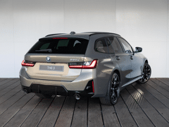 BMW 3 Serie Touring 330e - Afbeelding 2