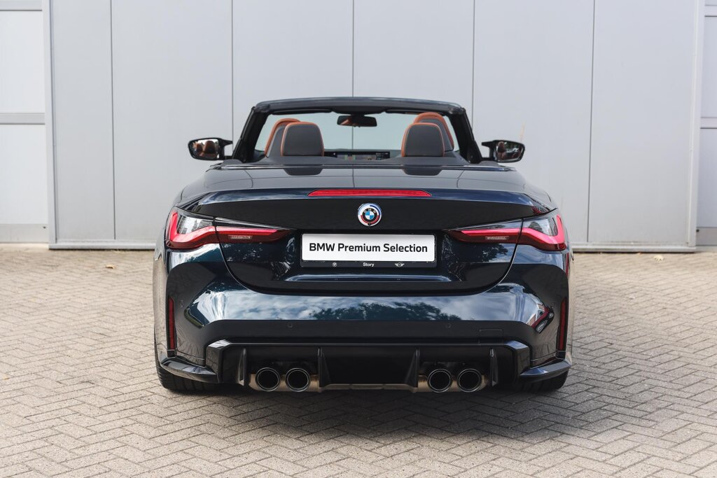 BMW M4 6