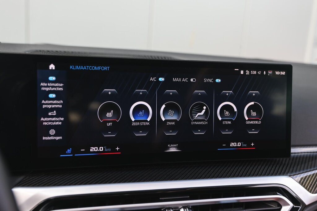 BMW M4 27