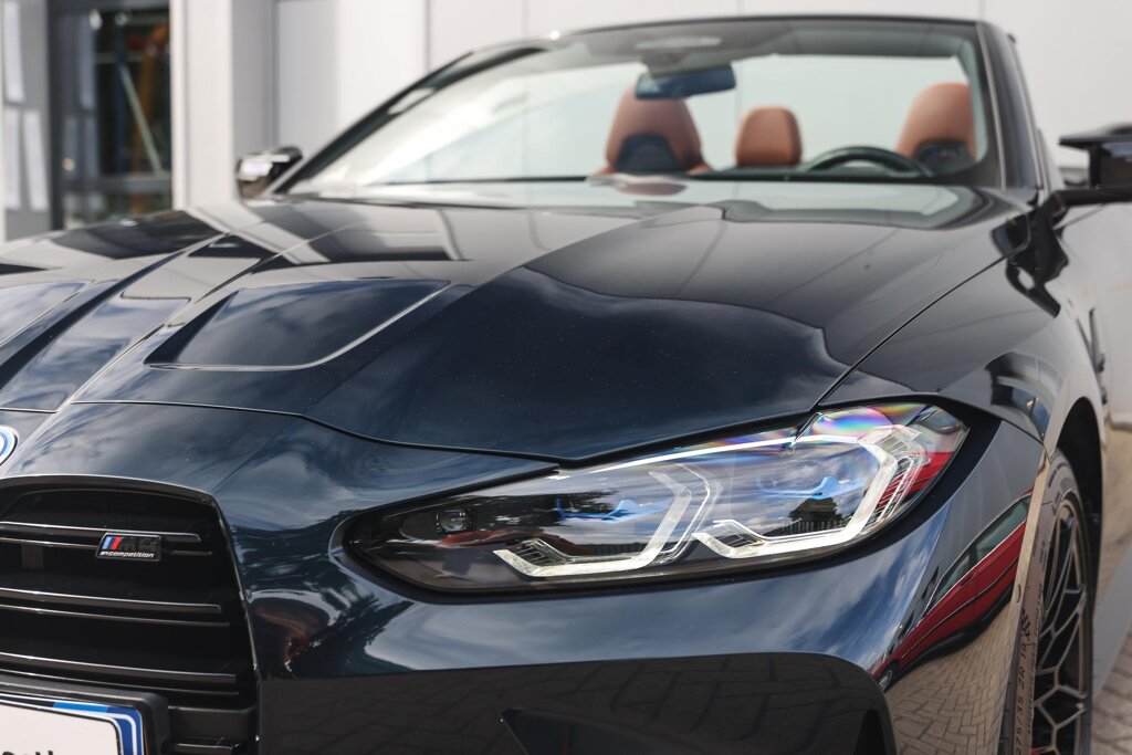 BMW M4 32