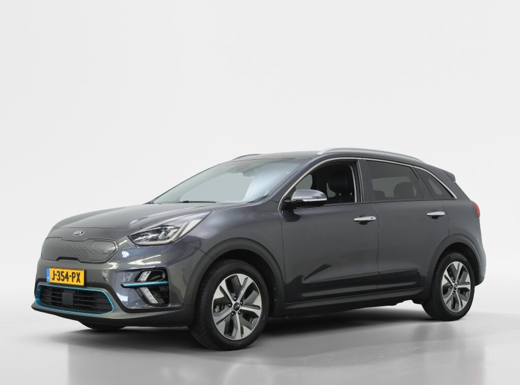 Kia e-Niro ExecutiveLine 64 kWh | Afn. Trekhaak | Stoelverwarming |
