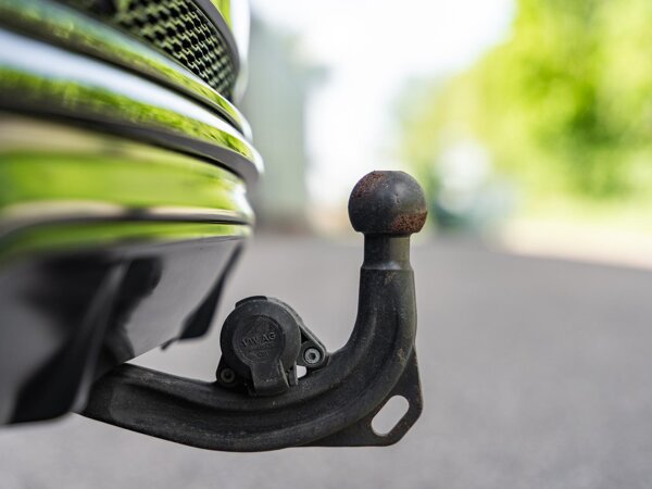 trekhaak elektrisch uitklapbaar trekhaak elektrisch uitklapbaar