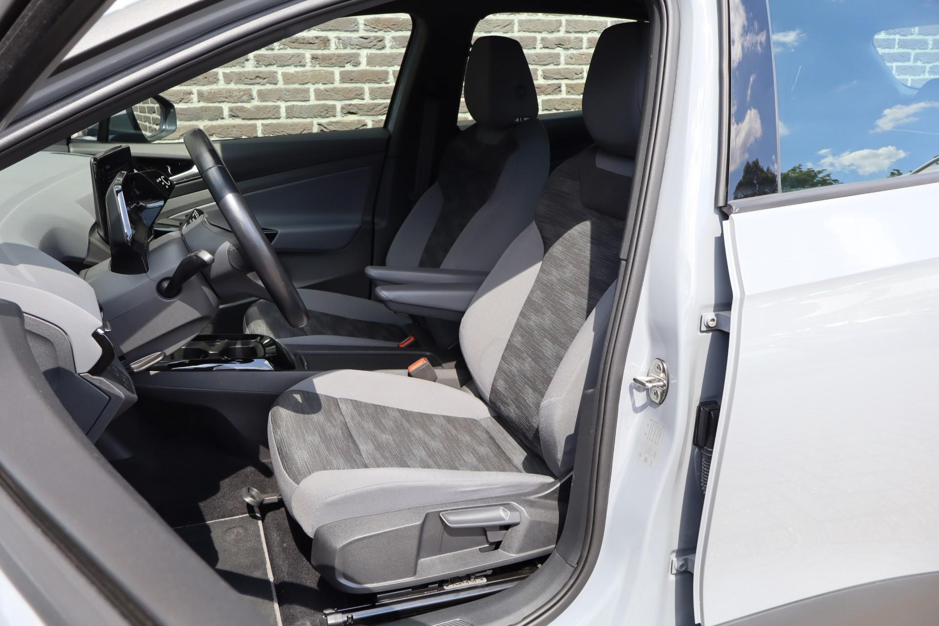 Volkswagen ID.4 170pk Pure 52 kWh - Afbeelding 4