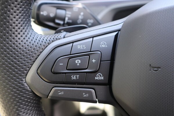 cruise control adaptief met Stop&Go en stuurhulp cruise control adaptief met Stop&Go en stuurhulp