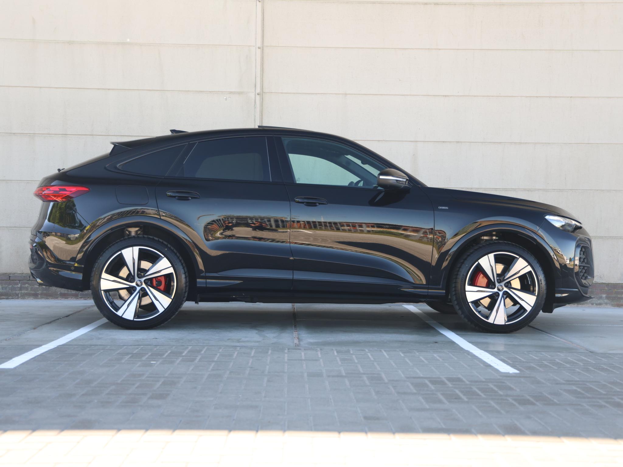 Audi Q5 Sportback S edition Competition e-hybrid 367 PK - Afbeelding 2