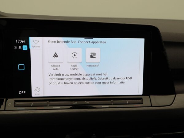 Apple Carplay/Android Auto Apple Carplay/Android Auto