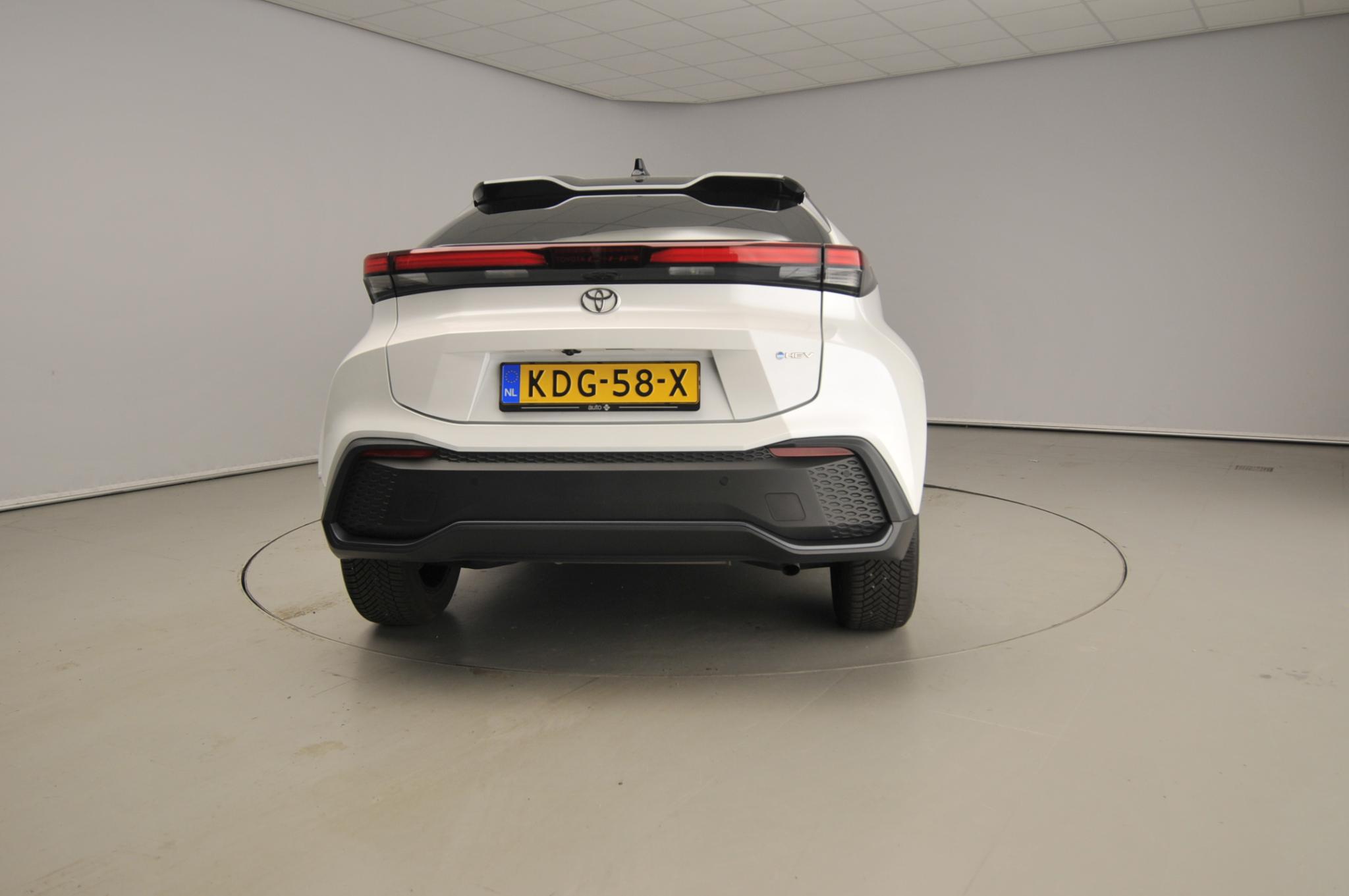 Toyota C-HR 1.8 Hybrid 140 Business Plus - Afbeelding 3