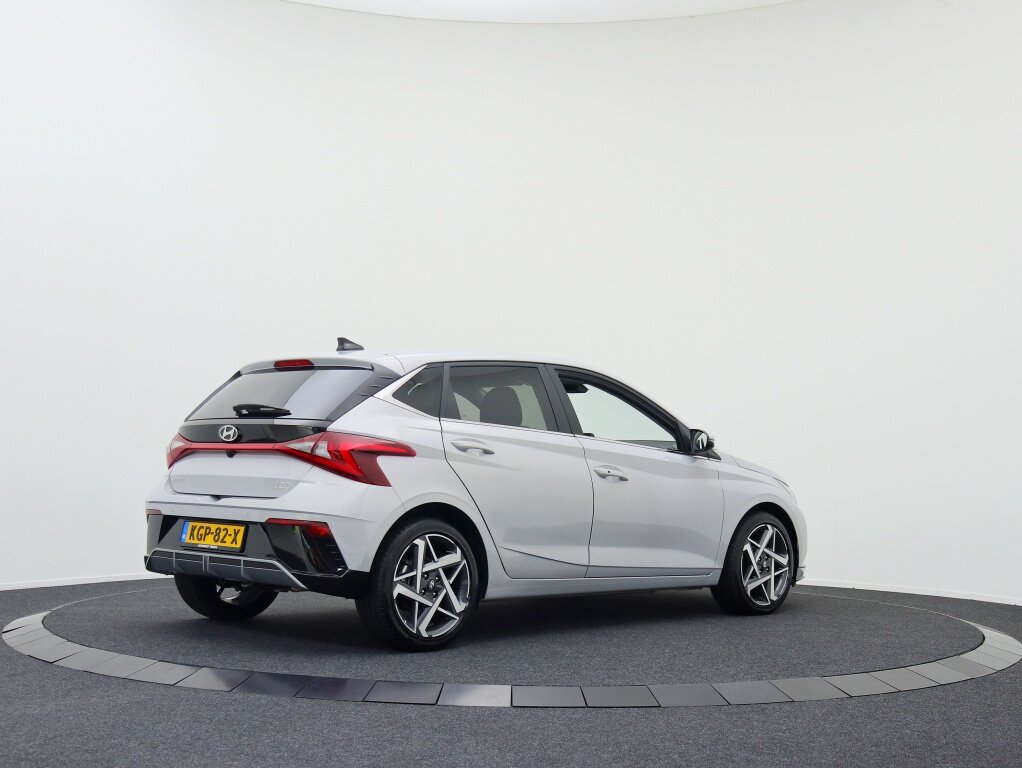 Hyundai i20 1.0 T-GDI Premium Automaat | Towtone-interieur | Navigatie - Afbeelding 2