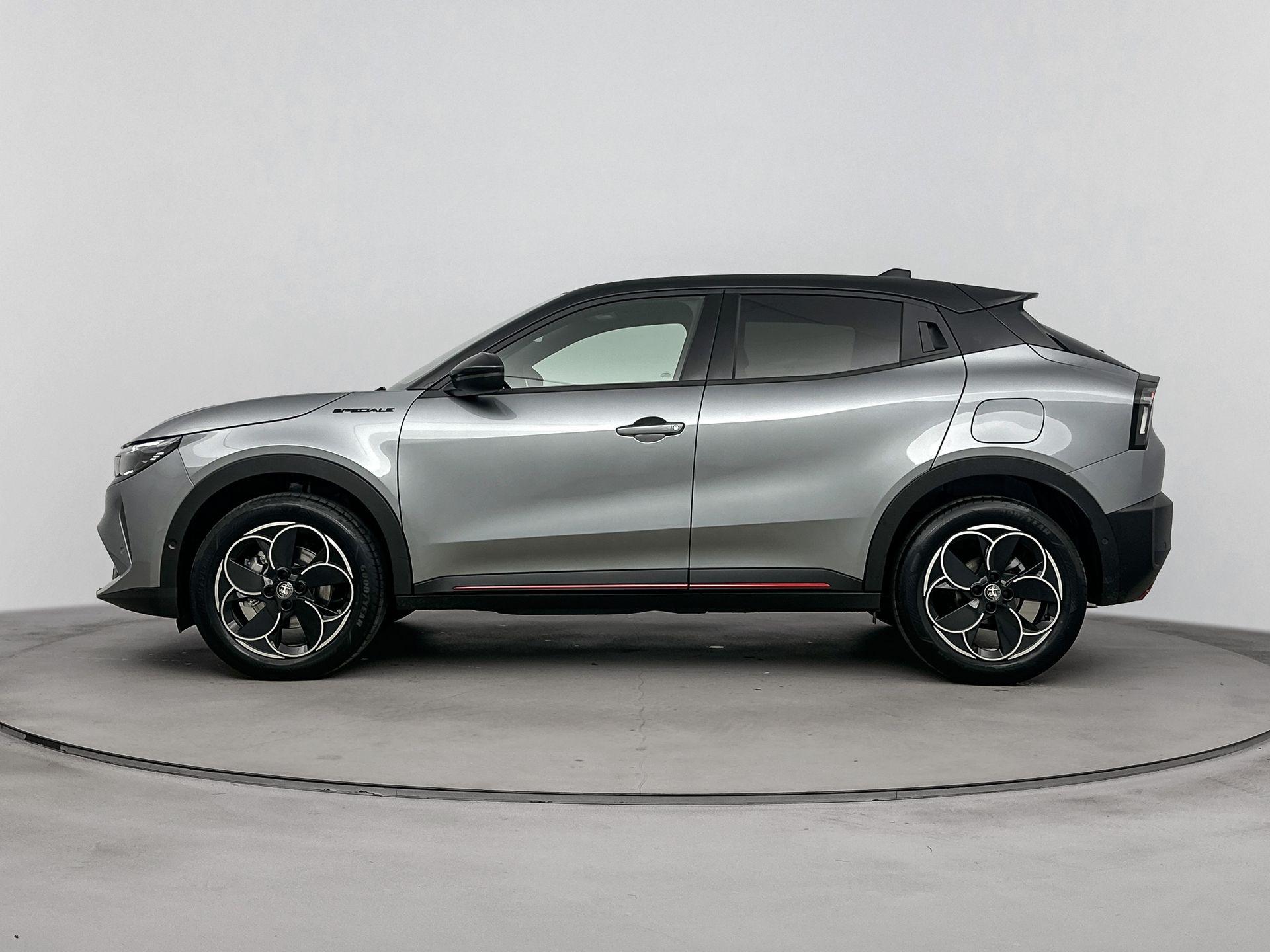 Alfa Romeo Junior 1.2 Turbo Hybrid Ibrida Speciale - Afbeelding 4