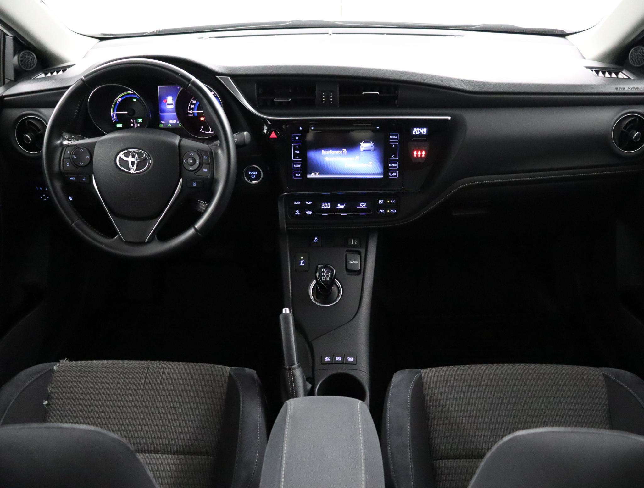 Toyota Auris Touring Sports 1.8 Hybrid Dynamic Go - Afbeelding 4