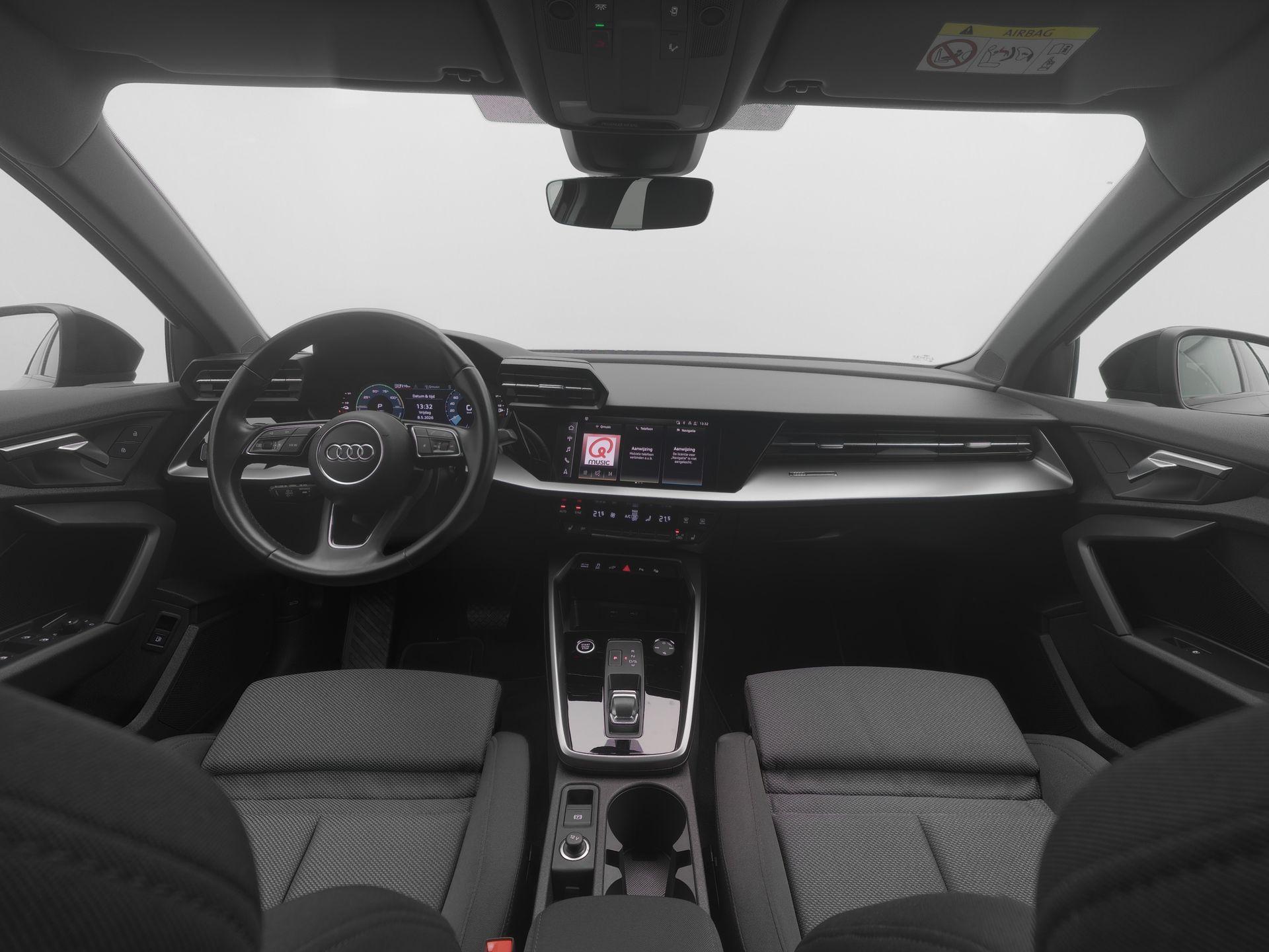 Audi A3 Sportback S-Line 45 TFSI e 245 PK - Afbeelding 4