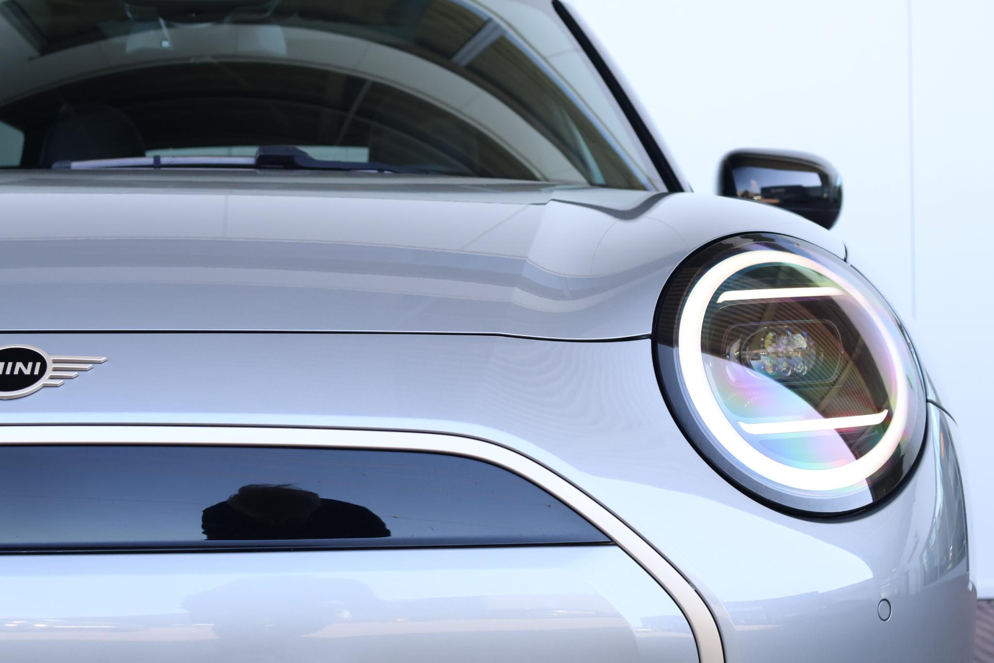 Mini Mini Cooper E Favoured M 40.7 kWh - Afbeelding 3