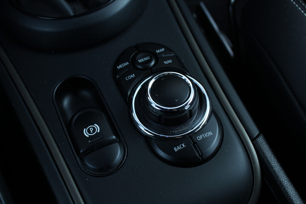 MINI Countryman 27