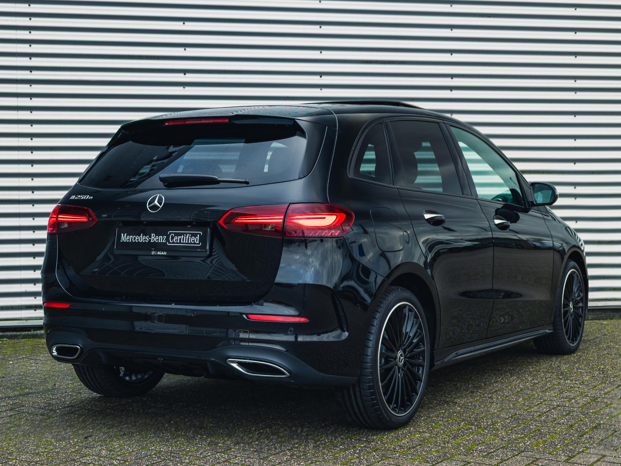 Mercedes-Benz B-Klasse 250 e Business Solution AMG - Afbeelding 2