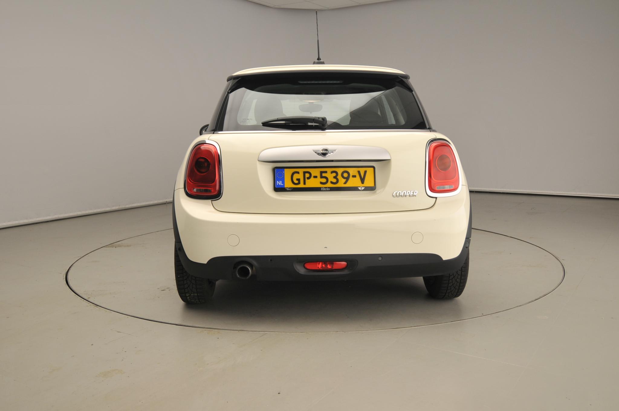 MINI 3-Deurs Cooper - Bild 3