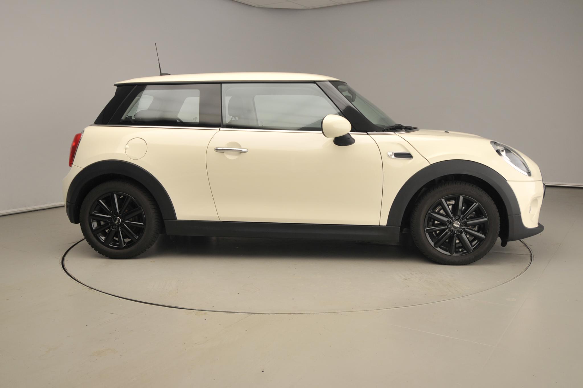 MINI 3-Deurs Cooper - Bild 4