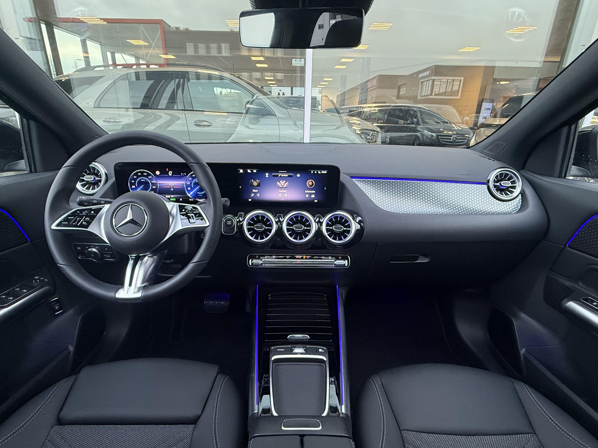 Mercedes-Benz EQA 250+ Business Solution - Afbeelding 3
