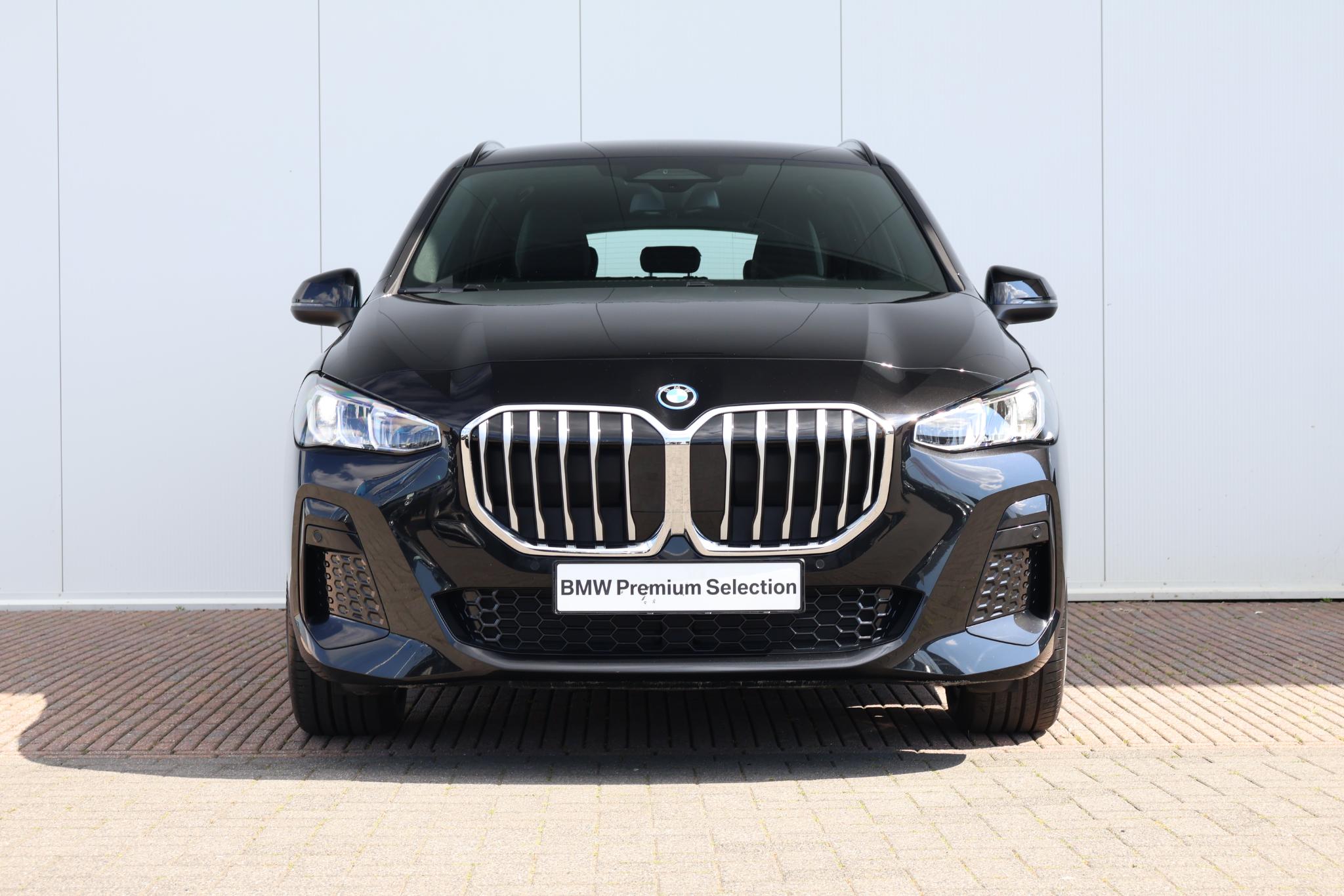 BMW 2 Serie Active Tourer 230e xDrive - Afbeelding 2