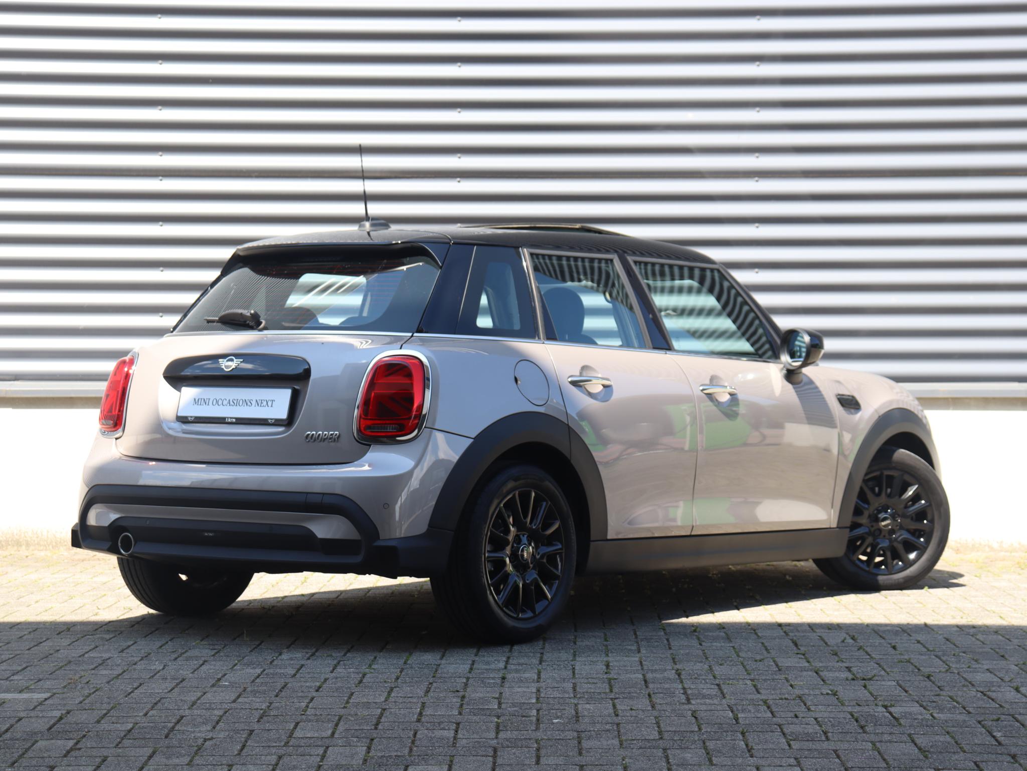 MINI 5-deurs Cooper - Afbeelding 2