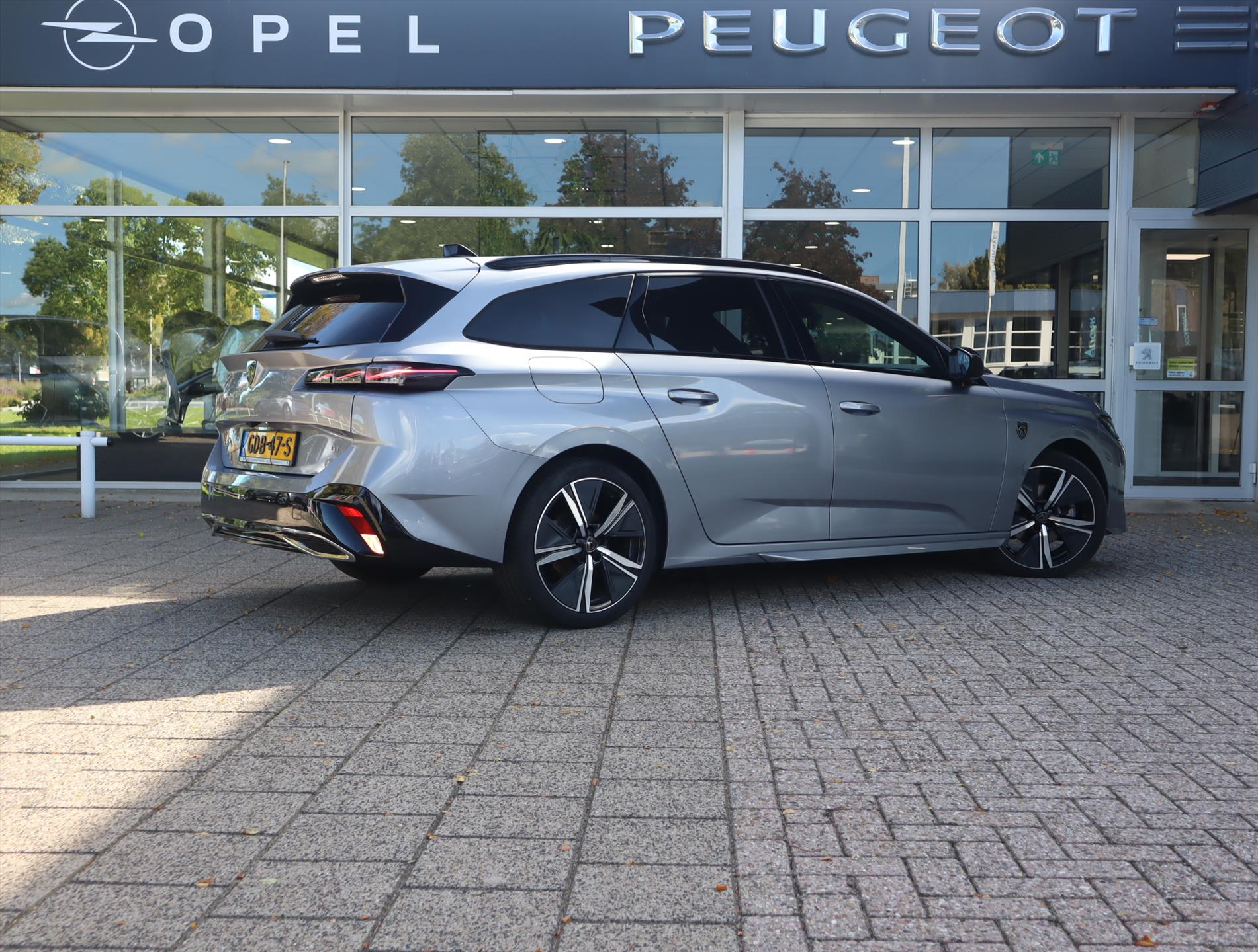 Peugeot 308 Sw GT PureTech 130PK EAT8 Automaat GT, Rijklaarprijs, Adaptieve Cruise Control Camera Keyless Entry & Start Navigatie - Afbeelding 4