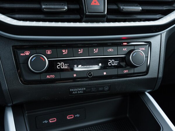 airco (automatisch) airco (automatisch)