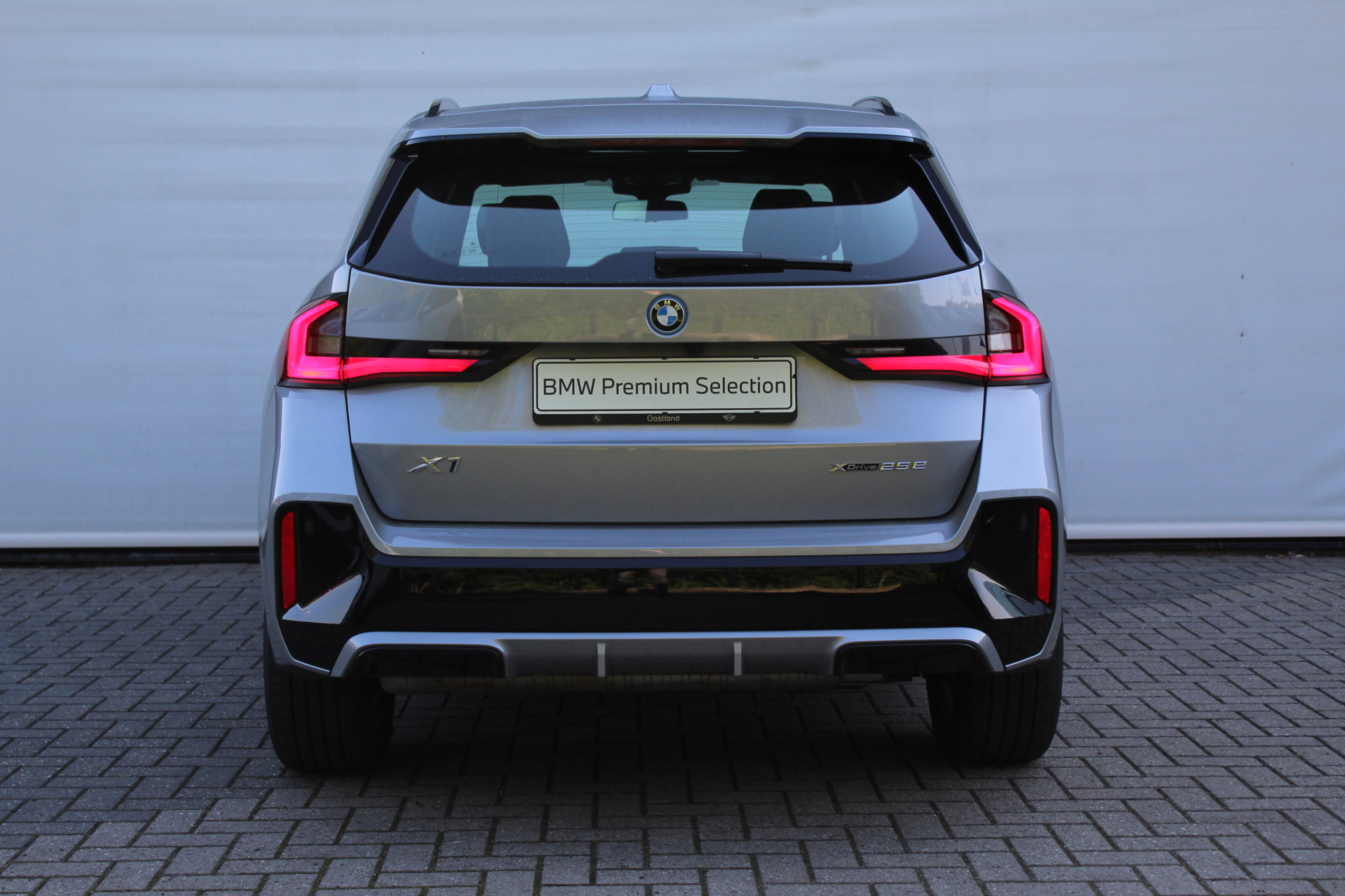BMW X1 6