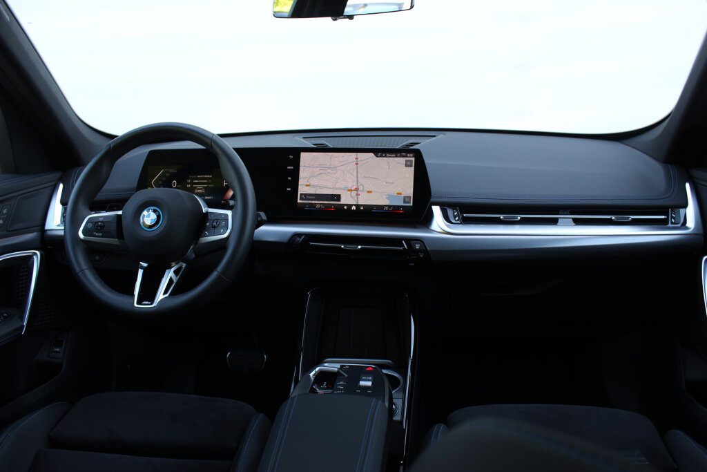 BMW X1 13