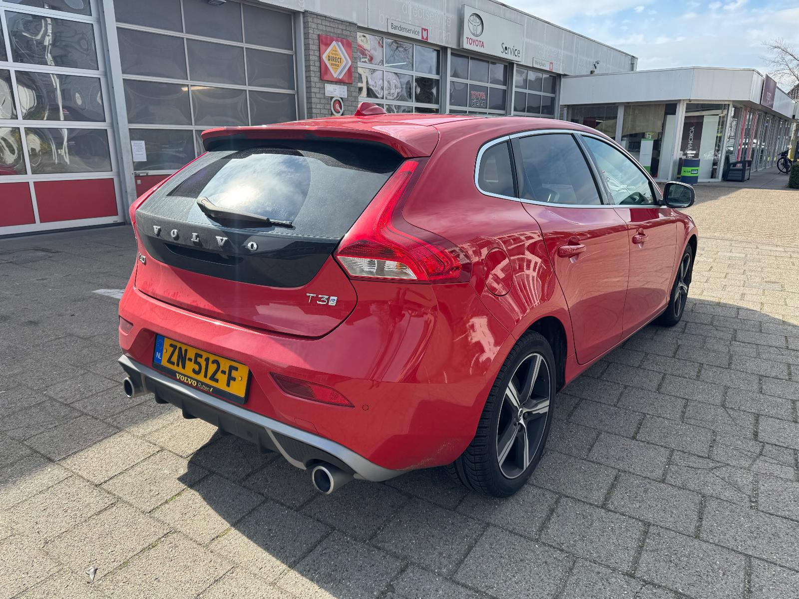 Volvo V40 1.5 T3 Polar+ Sport - Afbeelding 4