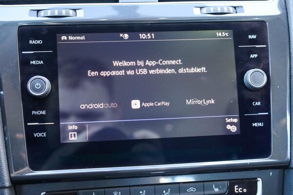 Apple Carplay/Android Auto