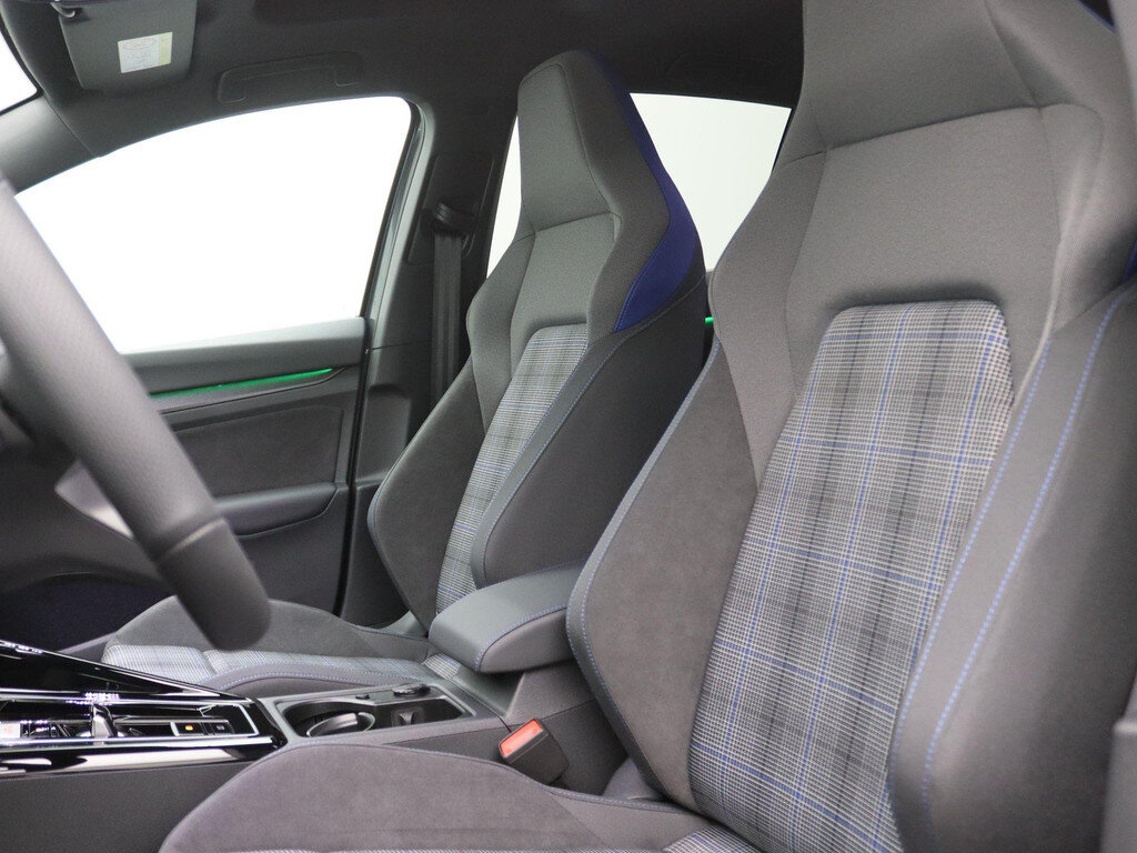 Volkswagen Golf 1.5 eHybrid GTE 272PK DSG Panoramadak, Trekhaak, Matrix LED-Verl - Obraz 5