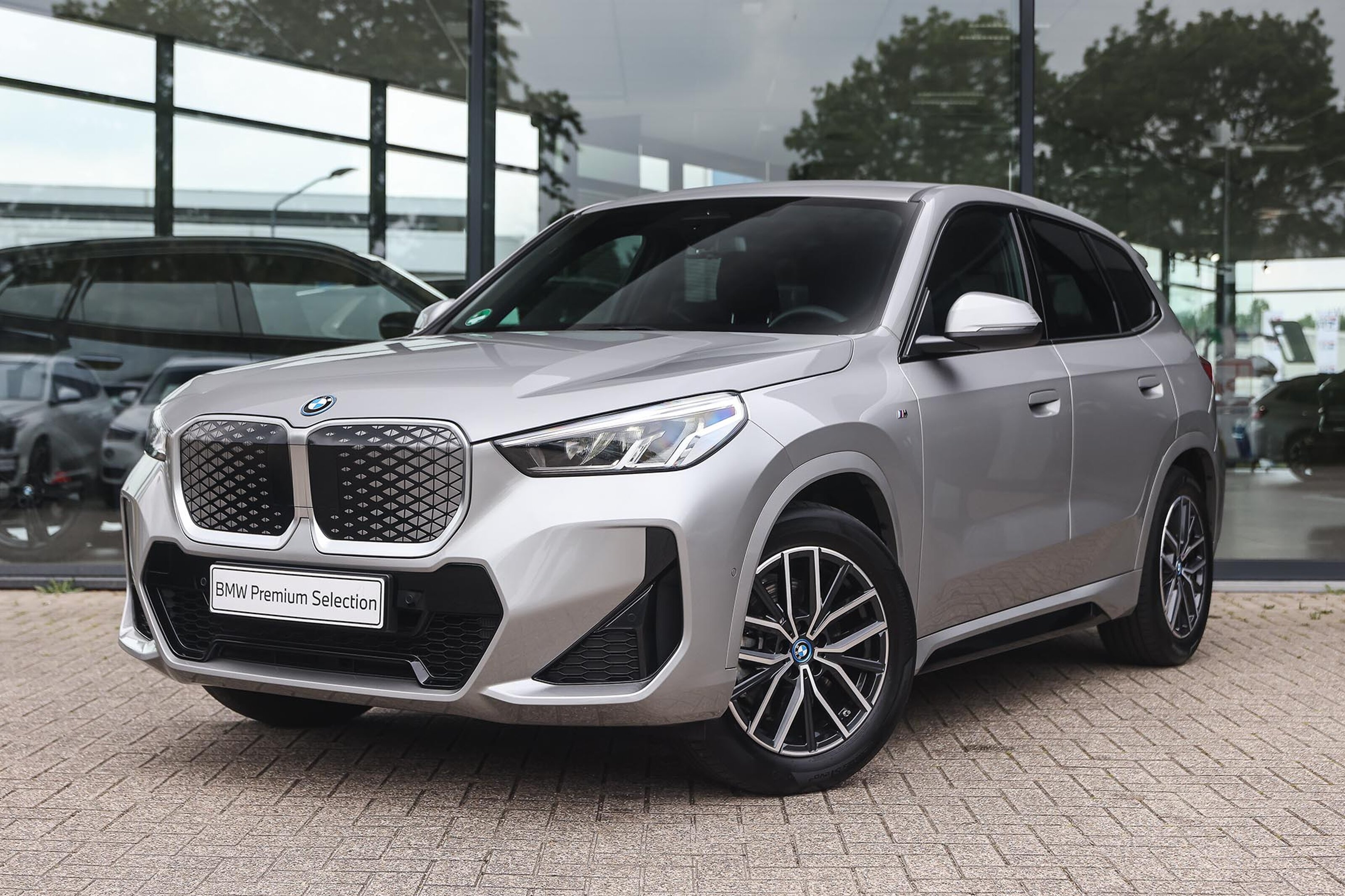 BMW iX1 xDrive30 M Sport