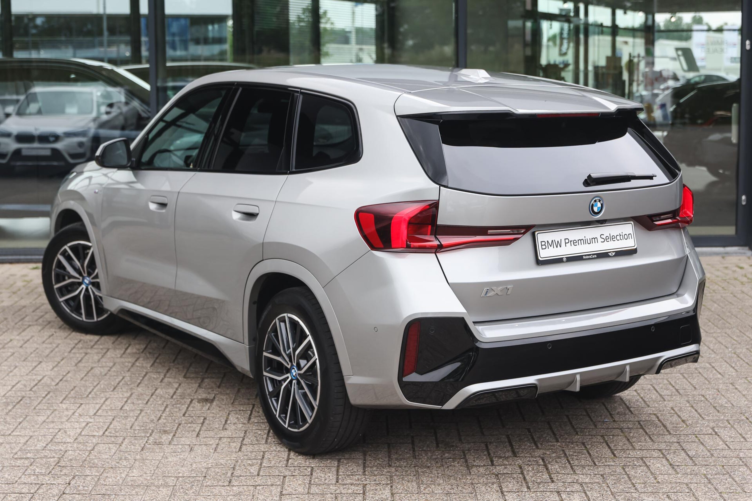 BMW iX1 xDrive30 M Sport