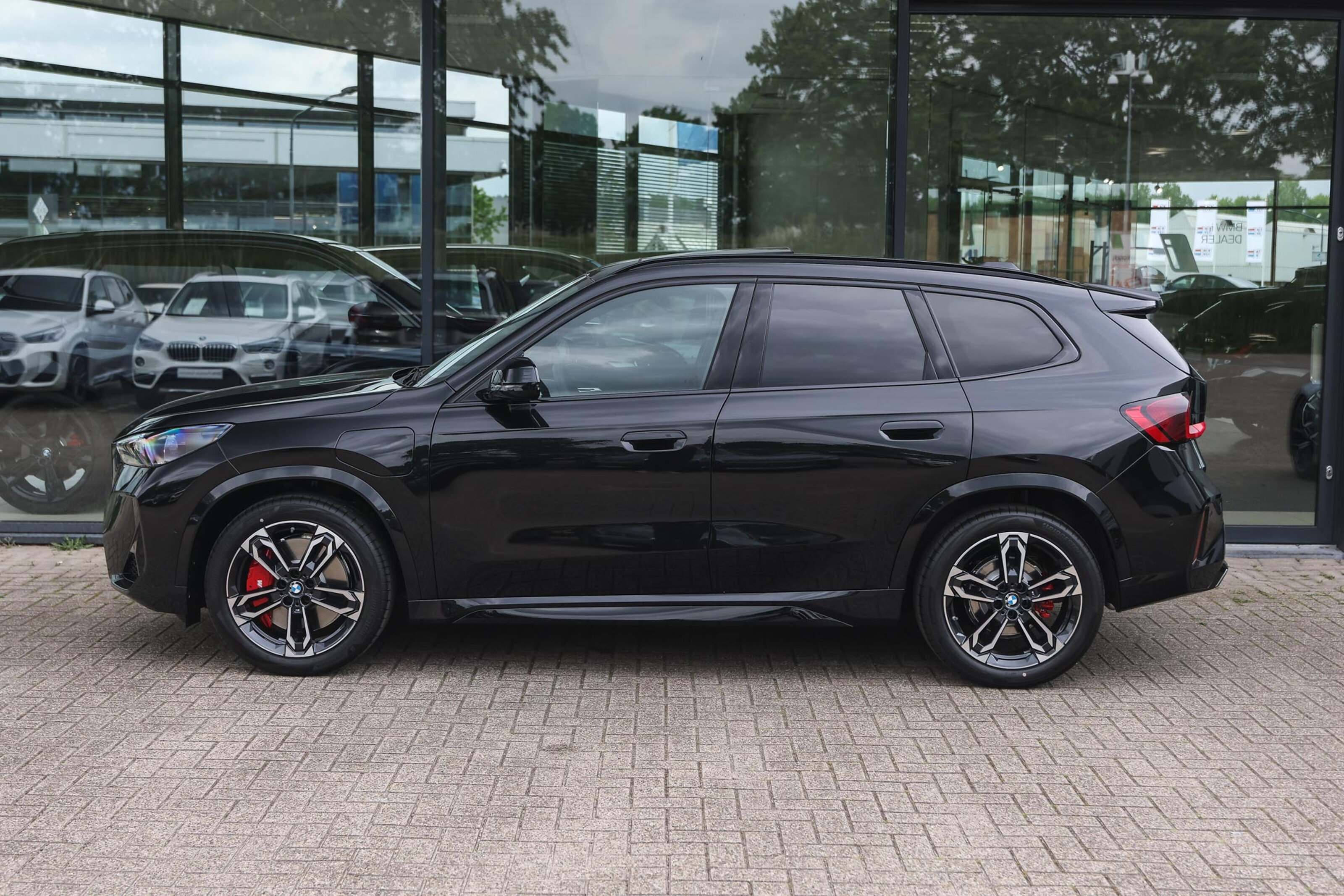 BMW X1 8